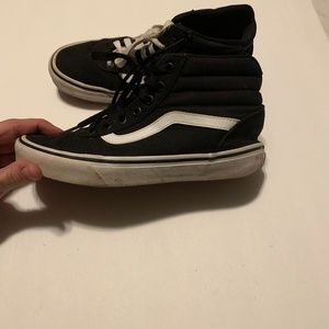 VANS BLACK SHOE